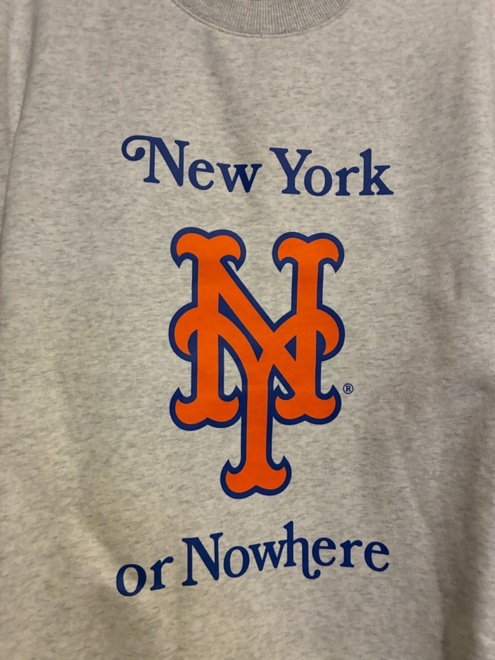 NYON Mets Metropolitan Gray Crewneck Sweatshirt with Orange & Blue NY Logo - Picture 3 of 7
